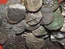 ást stíbrného pokladu, nalezeného archeology na nmeckém ostrov Rujána. (13....