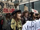 Proti reformám prezidenta Emmanuela Macrona ve Francii protestují železničáři i...