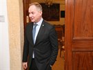 Pedseda STAN Petr Gazdík pichází na schzku demokratických stran ve Snmovn