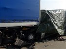 Nehoda dodávky a kamionu uzavela Praský okruh u Jesenice. idi dodávky na...