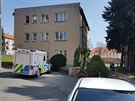 V azylovém domě v Domažlicích dnes dopoledne střílel čtyřiatřicetiletý muž. Dva...