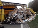 Nehoda dvou kamion zablokovala dlnici D5 ve smru na Rozvadov na 116...