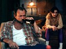 Rudolf Hruínský a Eva Holubová ve filmu Knoflikái (1997)