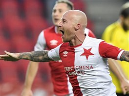 Slvista Miroslav Stoch slav gl proti Karvin.