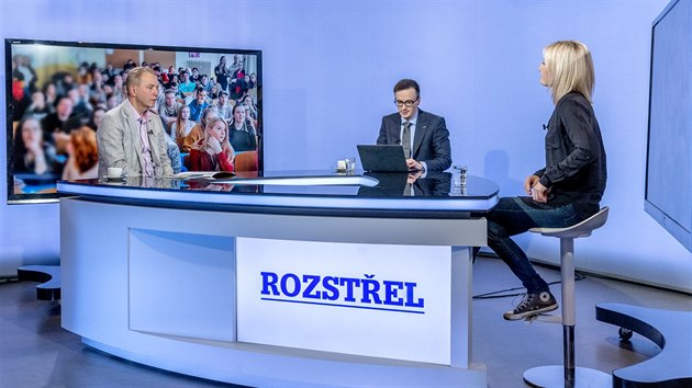 Zdeka Stakov a Michal Musil v diskusnm poadu iDNES.cz Rozstel. (10. dubna 2018)