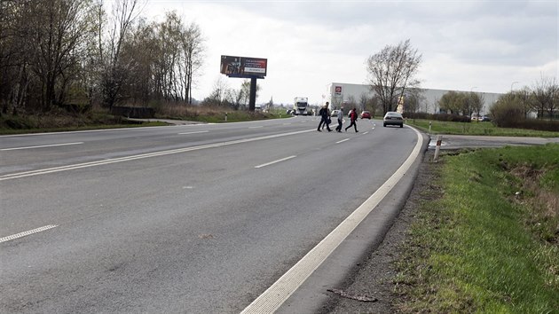 Část Olomoucké ulice v Hranicích byla vyhlášena v nejnovější aktualizaci Allianz automapy nejrizikovějším úsekem silnic v Česku. Hlavní příčinou vážných nehod zde loni bylo přebíhání chodců.