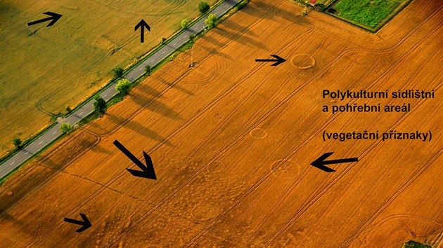 Dky leteck archeologii objevili odbornci ternn a vegetan pznaky sdlit z mlad doby bronzov na pomez Litomicka a Roudnicka.