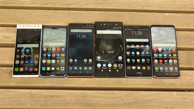 Designov originln smartphony: Alcatel 5, Huawei P20 lite, Nokia 7 Plus, Sony Xperia XA2 Ultra, BlackBerry Motion a Samsung Galaxy S9+