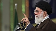 Duchovní vdce ajatolláh Alí Chameneí promluvil o útoku v Sýrii na setkání v...