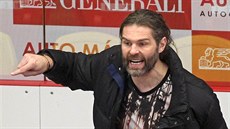 Jaromír Jágr radí na kladenské st�ída�ce.