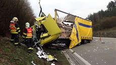Nehoda dvou kamion zablokovala dálnici D5 ve smru na Rozvadov na 116...