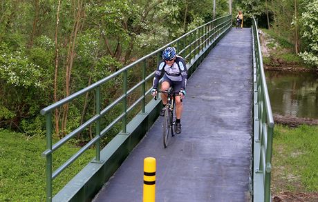 Opravená lávka pro cyklisty v Mostov na cyklostezce Cheb - Karlovy Vary.