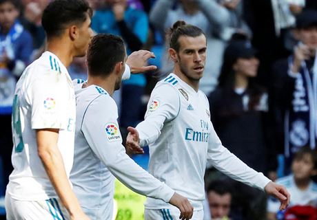 Fotbalisté Realu Madrid slaví gól do sít Leganés.