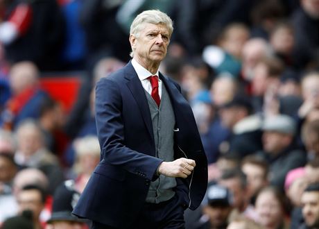 Kou Arséne Wenger (Arsenal) pi utkání proti Manchesteru United.