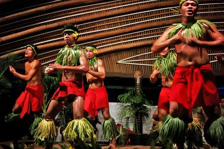 Fascinujc Polynsan se narodili na ostrovech Samoa a zachovali si svou ti...