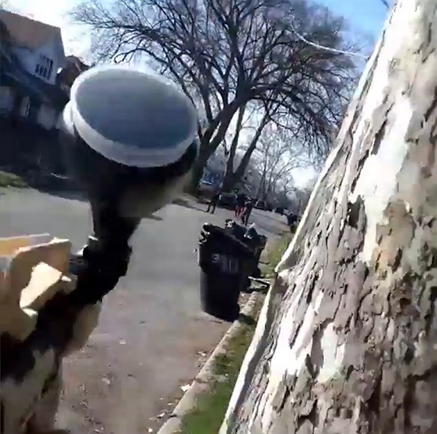 V americkém Detroitu zuří „paintballová válka.“ Policie zatkla už šest