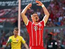 Sandro Wagner z Bayernu nespokojen reaguje po nepromnné anci.