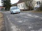 Silnice vedoucí Krhovem u Boskovic se nedokala rekonstrukce nkolik desítek...
