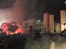 Záe nad Neapolí. Tisíce fanouk zaplnily ulice