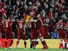 Liverpooltí fotbalisté se radují, Mohamed Salah v úvodním semifinále Ligy...