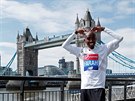 Mo Farah ped maratonem v Londýn.