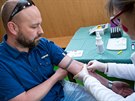 Darovat krev na pomoc nemocnému Matjovi pily na hit v Miletín stovky...