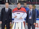 eský hokejový branká Luká Dostál jako nejlepí hrá tvrtfinále MS do 18 let...