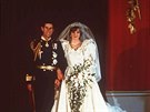 Princ Charles a princezna Diana na svatebním portrétu (Londýn, 29. ervence...