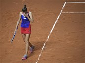 Tenistka Karolína Plíšková první mečbol k postupu do finále Fed Cupu nevyužila....