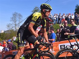 Roman Kreuziger bhem stoupn na Mur de Huy.