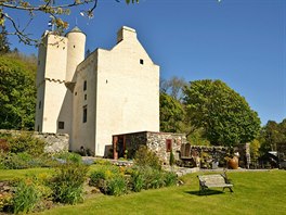 Janet a John Brennanovi koupili skotský hrad Barholm v roce 1997, tehdy to byla...
