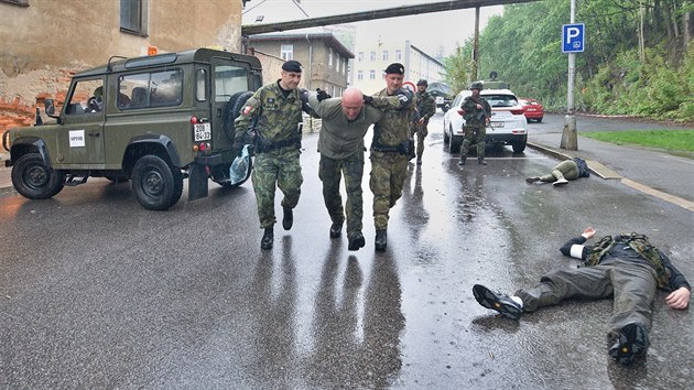 Úkolem cvičících vojáků z řad aktivních záloh byla ochrana „důležitého objektu pro obranu státu“ za krizové situace. Armáda si ke cvičení ve čtvrtek vybrala areál Policie ČR v Pastýřské ulici.