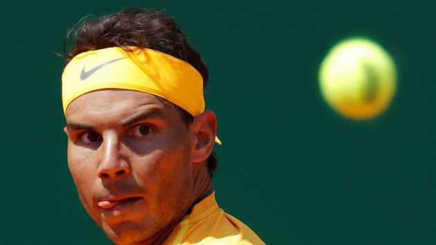panlsk tenista Rafael Nadal v duelu s Dominicem Thiemem z Rakouska.