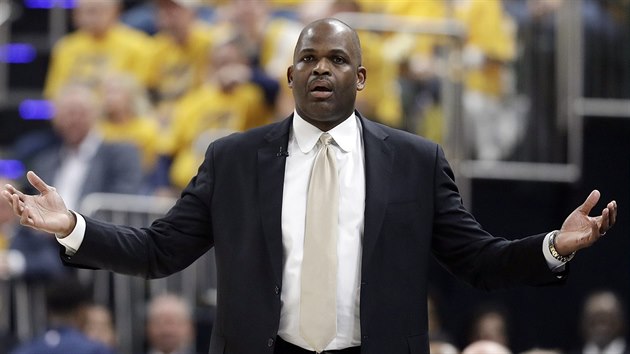 Nate McMillan, trenr Indiany, se div.