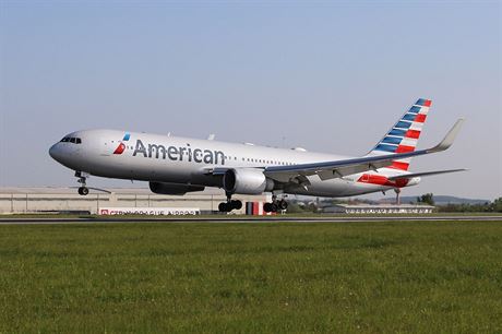 Letadlo spolenosti American Airlines (14. kvtna 2019)