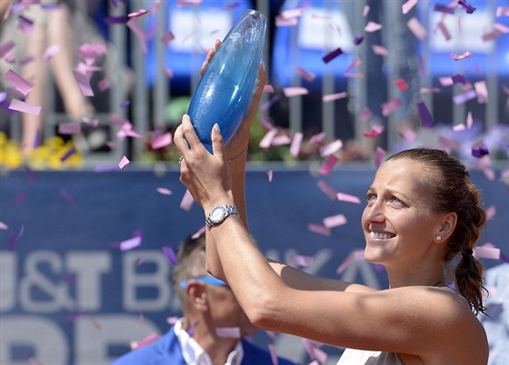 Tenistka Petra Kvitová poprvé ovládla domácí turnaj v pražské Stromovce.