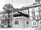 Bývalý praský památník s tankem . 23, tank je typu IS-2. Památník ml...