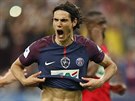 Fotbalista Edinson Cavani z Paíe se raduje z gólu ve finále poháru proti...