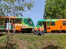 U obce M��� se srazily dva osobn� vlaky. (3. kv�tna 2018)