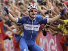 Elia Viviani ze stáje Quick-Step zvítzil ve druhé etap závodu Giro d'Italia.