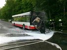 Hasi�i na star� d�lnici u �eb�t�na uhasili brn�nsk� linkov� autobus, kter�mu...