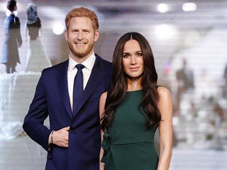Princ Harry a Meghan Markle jako voskové figuríny v muzeu Madame Tussauds...