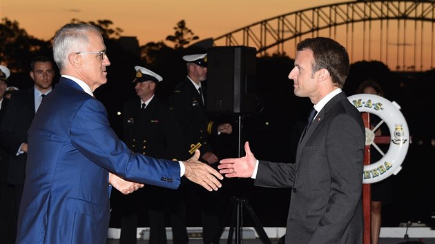 Francouzský prezident Emmanuel Macron a  australský premiér Malcolm Turnbull (2. května 2018)