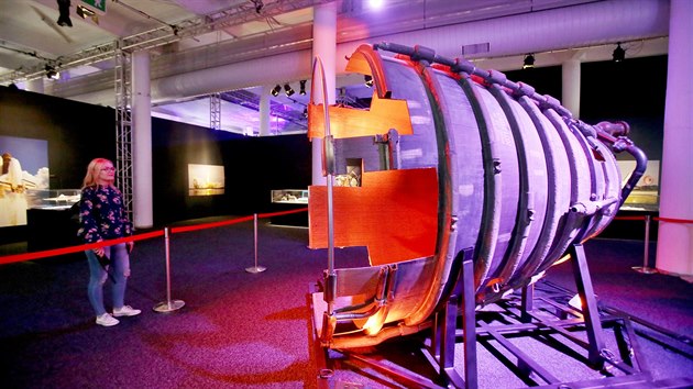 Největší světová výstava o vesmíru Cosmos Discovery od začátku května láká do pavilonu C na brněnském výstavišti.