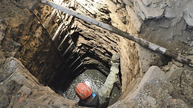 Bhem przkumu na Michalskm nvr v Olomouci objevili archeologov pozstatky takzvanho Novho Hrdku i dv historick studny.