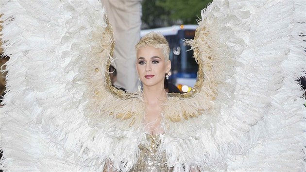 Katy Perry na Met Gala (New York, 7. kvtna 2018)