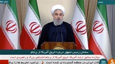 Íránský prezident Hasan Rúhání v úterý na Trumpovo oznámení reagoval ujitním,...