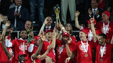 Fotbalisté Slavie slaví triumf v domácím poháru.