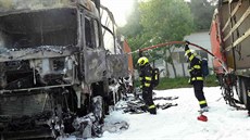 Zásah hasi u poáru kamionu v Pardubicích - Rosicích.