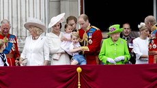 Britská královská rodina na oslavách Trooping the Colour (11. ervna 2016)